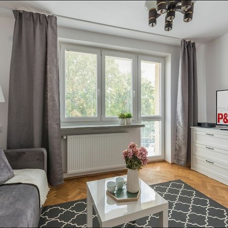 P&O Serviced Apartments Pulawska Varşova Dış mekan fotoğraf